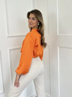 Blouse satin Nora oranje