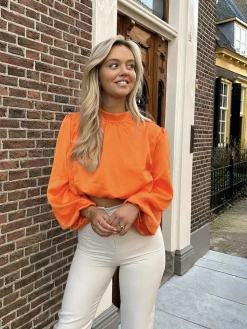 Blouse satin Nora oranje