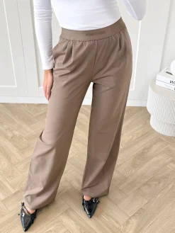 Broek Isola bruin