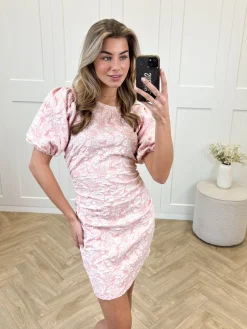 Jurk Carmen roze