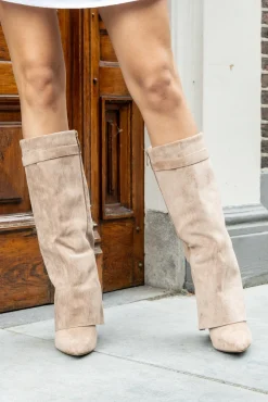 Laars Zara kaki