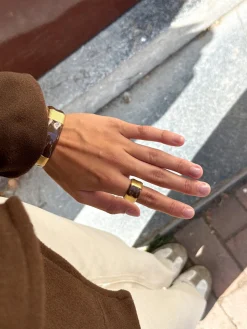 Mocha ring