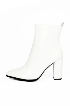 One more white croco - MAAT 36 & 37