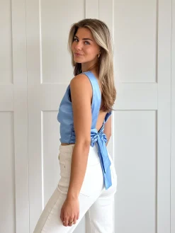 Satin top Jill light blue