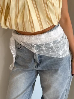 Soft lace sjaaltje wit