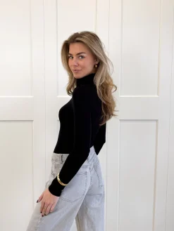 Top Givana zwart