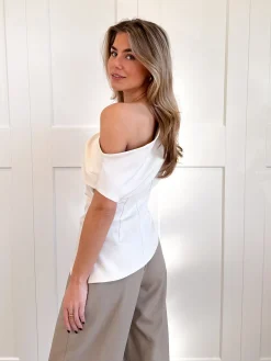 Top off shoulder Candice creme