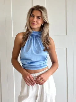 Top Scarlet Light blue