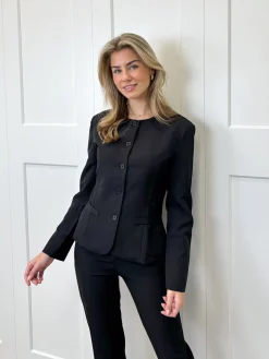 Top Valentina