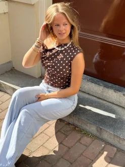 Top Valerie bruin